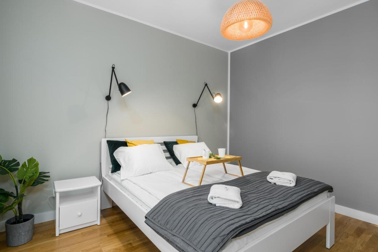 Apartament Black & White Mostowa By Renters Poznań Eksteriør bilde